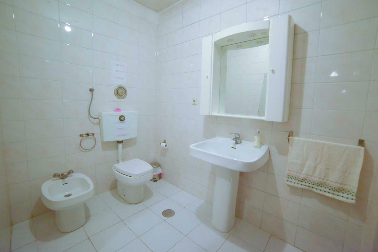 Quarto Com 4 Camas Порто Екстериор снимка